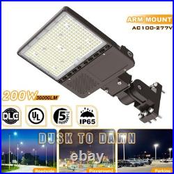 200W LED Parking Lot Light Dusk To Dawn Commercial Shoebox Street Pole Lighting
