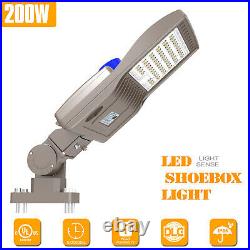 200W LED Parking Lot Light With Photocell Commercial Shoebox Street Area Light