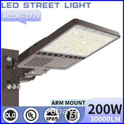 200W LED Parking Lot Shoebox Pole Light Fixture 5000K Daylight With Dusk To Dawn