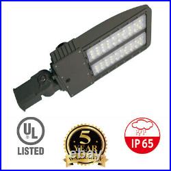 200w Led Shoe Box Light (photocell/short Cap 5000k 28000 Lumens Ul Approved)