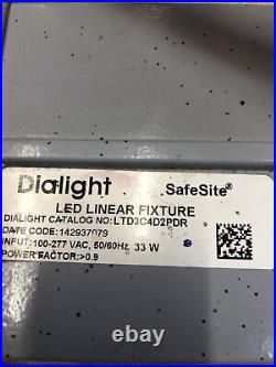 2' Dialight SafeSite LED Linear Fixture LSD3C4D2P, Wet / Hazardous Rated (Used)