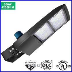 300W LED Shoebox Parking Lot light Fixture with Dusk to Dawn Photocell 5000K DLC