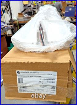 8' LED Luminaire Fixture 10,400 Lumens 4,000K Single Or Continuous 120 or 277V