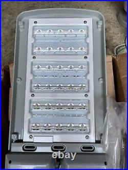 American Electric Lighting 120-277v Autobahn LED Roadway Street Light Luminaire