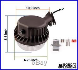 Bobcat 55W LED Area Light Dusk to Dawn Photocell Included, 5000K Daylight. New