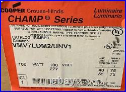 Cooper Crouse-Hinds CHAMP Series LED Light VMV7LDM2/UNV1