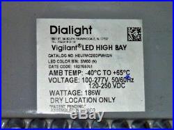 DIALIGHT LED HIGH BAY LIGHT 24000 Lumens 120-277V 186 Watts HEU7MC2EDPWKGN NEW