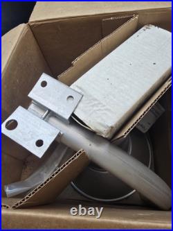 DUSK to DAWN Barn LIGHT 175W 120V Mercury Vapor Lamp VINTAGE Norelco NOS 33850