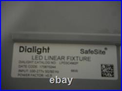 Dialight Safesite Lpd3c4m2p 4' Led Explosion Proof Light Fixture 66 Watt