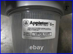 EGS / Appleton Mercmaster III 100W Metal Halide Light Fixture MLAH102G1NMTFTZ2UP