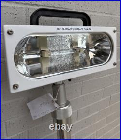 Fire Research Corp (FRC) KR-SB-235-CL-S-W2 Scene Lamp 500 WATT 120 Near Mint