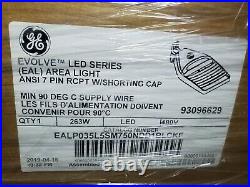 GE Evolve LED Series Area light ANSI 7 Pin RCPT WithShorting Cap 263W 480V