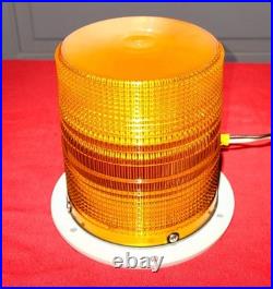 Heavy Duty Xenon Amber Strobe Light / Beacon With Heavy Duty Aluminum Base
