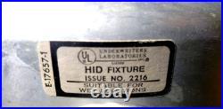 Hubbell HPS Lamp Perimeter Pole Wall Mount NRG-707-TLP Light Sensing