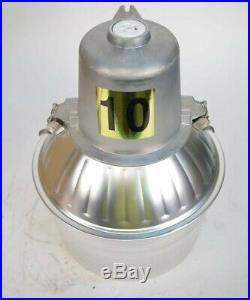 Hubbell Lighting DDR-100S Dusk-To-Dawn Light Fixture Kit 120V 100W 1 Lamp DD NIB