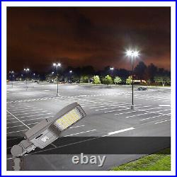 LED Parking Lot Lights 200W Driveway Backyard Sport Court Light With Slip Fitter