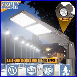 LED Parking Lot Lights 300W, UL Listed 48000LM Shoebox Pole Light With Photocell
