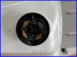 Leotek GCJ1-20H-MV-NW-2R-GY-700-PCR7-DALI-WL, GreenCobra Street Light, 50W Gray