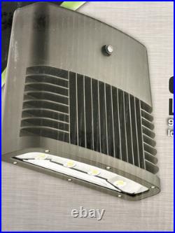 Lithonia lighting OLWX2 LED Wall Pack 7,325 lumens 100,000 Hours Led Life 120 V