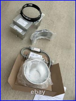 Lot Of 2 LSI LCD6 LED 25L UNV DIM1 40 WF TR6RL SPC 6 LED Com Downlight 120/277V