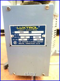 Luxtrol D2000 lighting control 120v-2000w with M02-1 motor operator