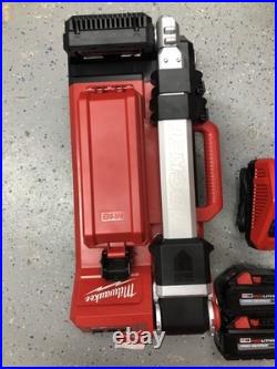 MILWAUKEE 2120-22HD ROCKET Dual Pack Tower Light KIT WithBATTS, CHARGER