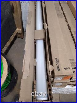 Metalux 4SNLED-LD5-41SL-LW-UNV-L840-CD1-U LED Strip Light 4100 Lumen 4000K 4' L