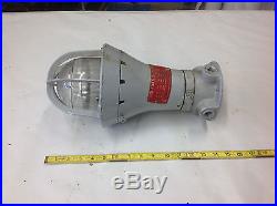 NEW Crouse Hinds EVCX215 Explosion Proof Incandescent Industrial Light Fixture