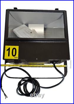 New Cooper Lighting 100W HPS Outdoor Commercial Flood Light Fixture, IP67, 120V