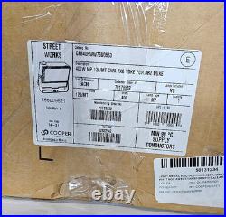 New Cooper Lighting 400W HID Outdoor Commercial Flood Light Fixture, IP67, 120V