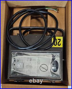 New Cooper Lighting CFB 200W HPS Outdoor Commercial Flood Light Fixture with Yoke