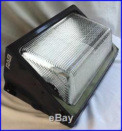 PAIR (2) RAB Lighting WP2SH70QT 70w Watt HPS Wallpack Lights 120/208/240/277 +PC