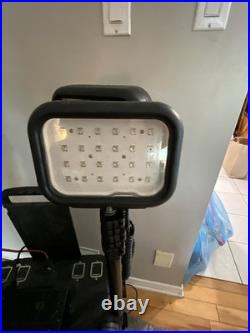 Pelican 9470 RALS Remote Area Lighting System With Case Needs New Batteries Pelican 9470 RALS Remote Area Lighting System With Case Needs New Batteries