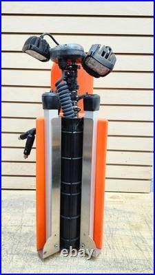 Plasticade 8005 Portable Workzone Flagger Station Dual Lamps, 35 amp 16hr RT