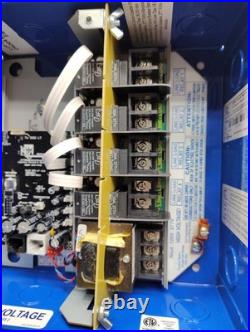 The Blue Box LT Smart Relay panel GR1404LT New with/ Keys