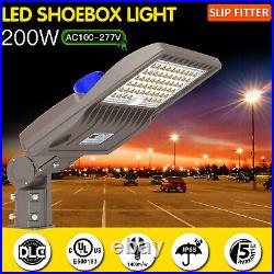 UL LED Parking Lot Light 200W LED Shoebox Pole Lights Dusk-to-Dawn 28000LM 5000K