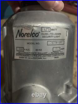 Vintage Norelco Energy Saving Security Light New In Open Box