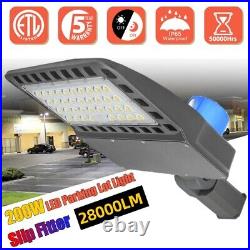 Waterproof IP65 200W LED Shoebox Area Light with Dusk to Down Photocell, 100-277V