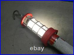 Woodhead Hazardous-Duty Hand Lamp Portable Work Light 26 Watt 120v 25 Ft. Cord