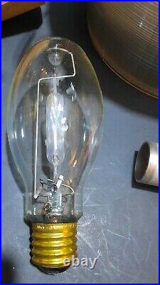 Yard Lite Light Mercury Vapor Lamp 175 Watts by ITT Out Door Lighting